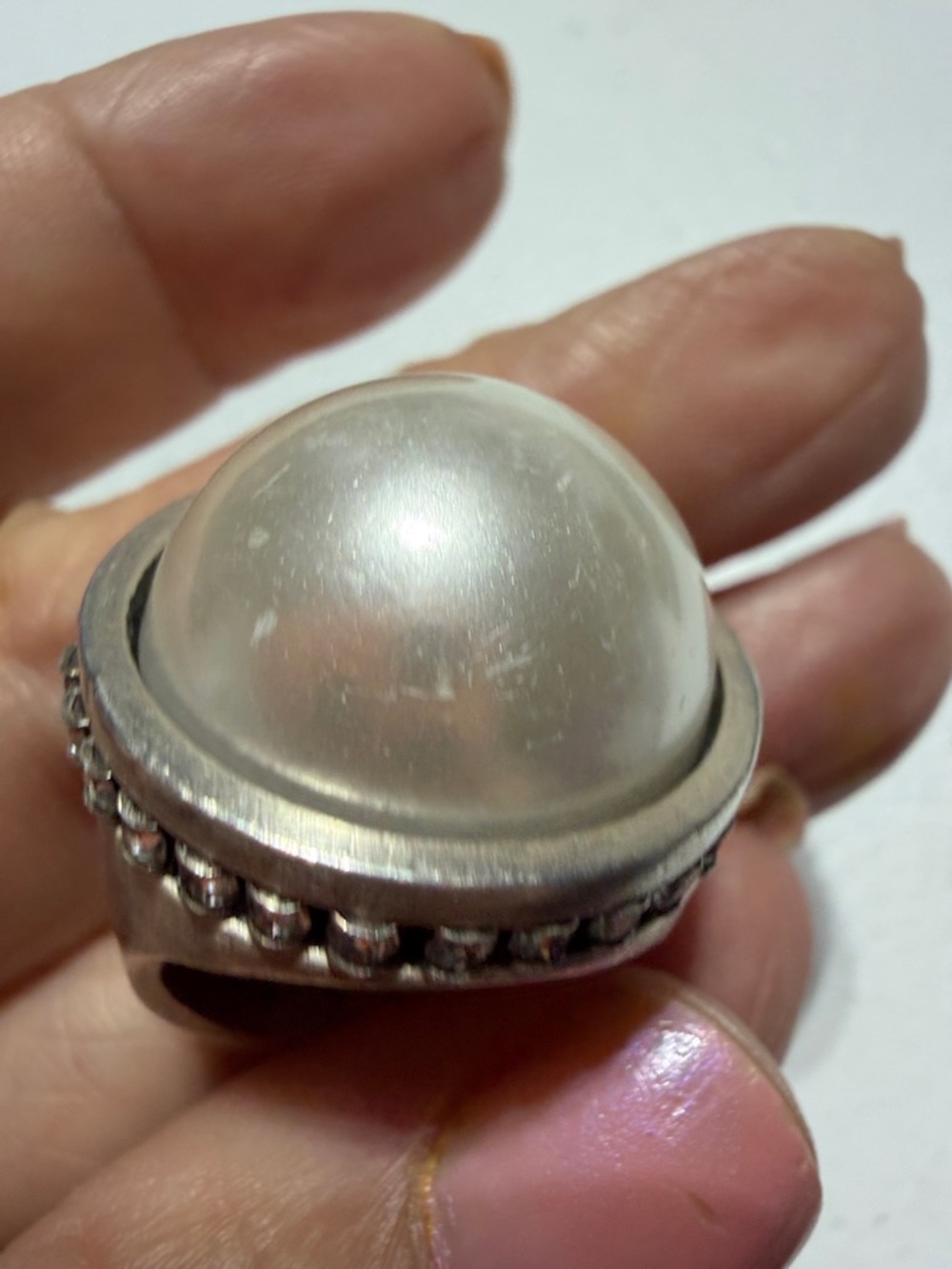 French Kande Silver-Tone Pearl Dome Ring with Crystal Accents - White  (4) - Picture 6 of 8